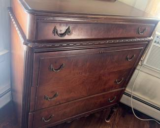 Another French Provincial dresser lovely!!
