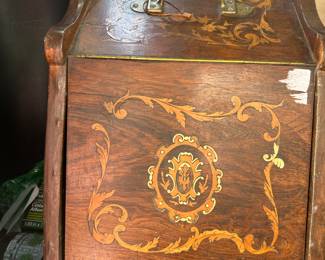 Marquetry inlaid coal hod