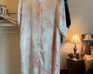 Oscar de la Renta Nightgown