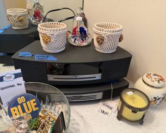 Bose Wave Music System, Misc Brooches