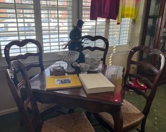 Table and Chairs, Herend Centerpiece Pedestal Bowl 