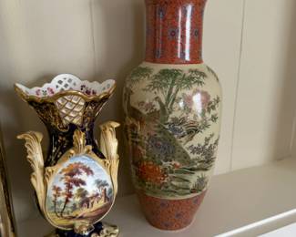 Decorative Vases 