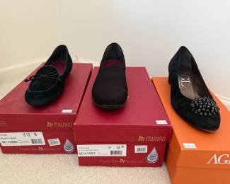 Women's Shoes Size 8 1/2, 9