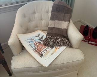 Accent Chair, Throw Blanket 