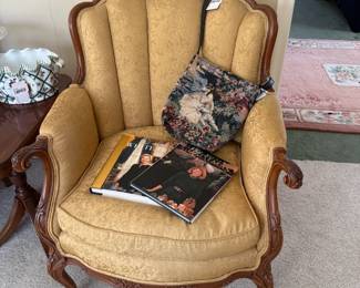 Vintage - Style Armchair 