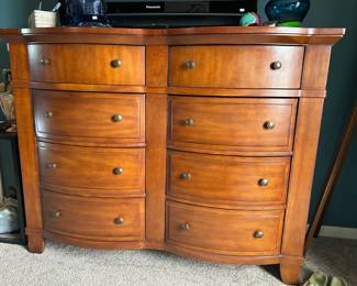 Broyhill Furniture Dresser Includes Mirror
