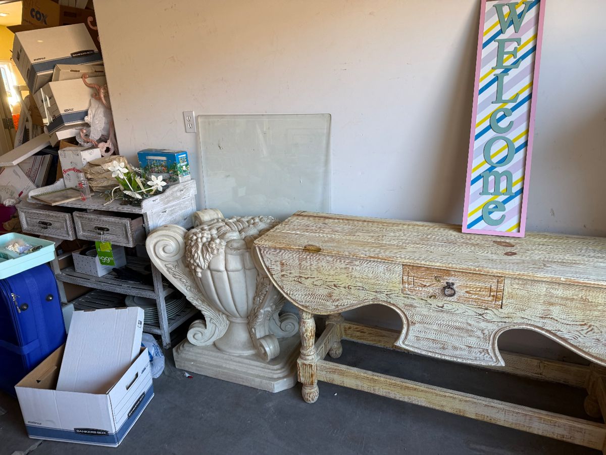 Small table with 2 drawer, glass top heavy table, hall table.