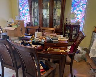 Buffet and hutch with table and chairs.
$450 for the set.