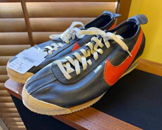 Vtg. Nike Cortez Leather Sneakers