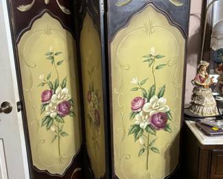 Screen part of a set with dressing table, end of bed chest and more pieces.