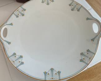 VINTAGE SERVING PLATE 