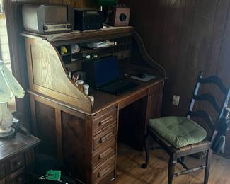 rolltop desk