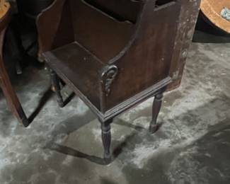 vintage magazine rack