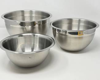 44 ThreeStainlessSteelMixingBowls