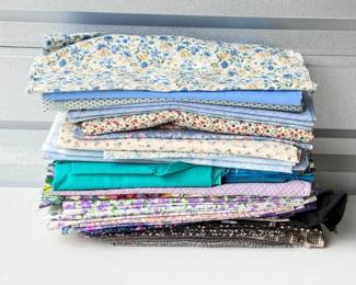 87 BundleofAssortedCottonFabric