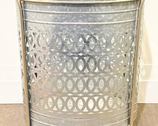 182 GalvanizedMetalRollingTubwDecorativeCutOuts