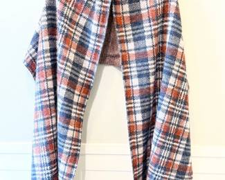 48 ReversibleKnitWrapShawl