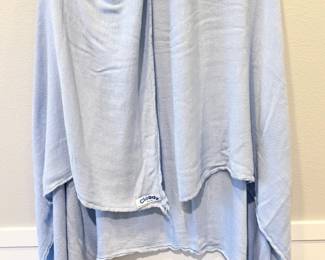 69 CloudzLightweightBlanketStyleShawlWrapLightBlue