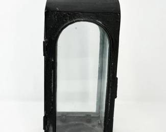 160 HeavyCastMetalGlassLantern