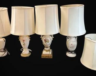 4 White Porcelain Lamps With Gold Toned Accents