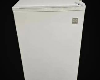 Daevoo Fridge Model FR094R