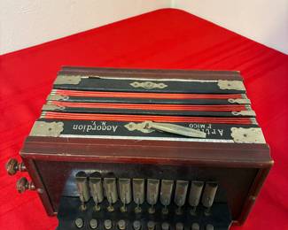 Vintage Artitone P’mico Accordian