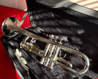 Rossetti silver tone Trumpet