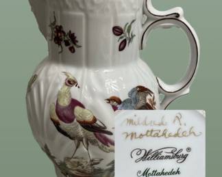 Mottahedeh SIGNED Vista Alegre Chelsea Birds Willamsburg Pitcher Portugal