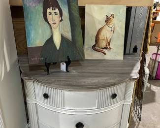 So many original vintage paintings to choose from!