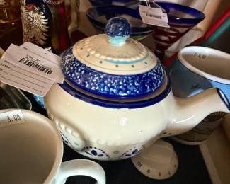Meritage Teapot 