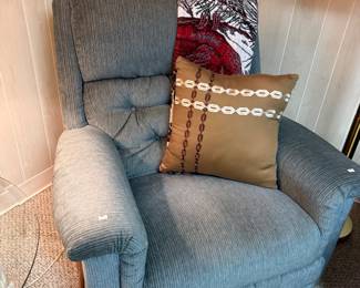 Recliner 