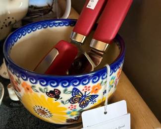 Una Alla Volta Polish Bowl, Can Opener 