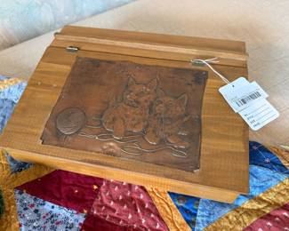 Embossed Kittens Stationary Box