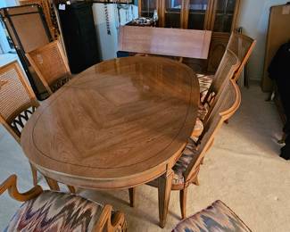 1960s Thomasville dining table set with 3 leaves, 8 chairs, custom pads 