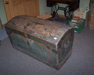 19TH C. PAINTED PINE BLANKET CHEST