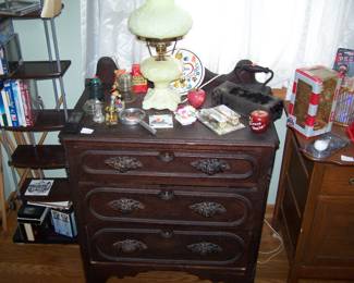WALNUT 3-DRAWER CHEST, FENTON LAMP & SMALLS