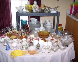 MORE COLLECTIBLE GLASS & CHINA