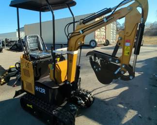 2025 CFG H12R Mini Excavator, Unused