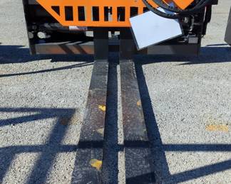 2025 Landhonor HPF-11-3000G Heavy Duty Hydraulic Forks And Frame, Unused 