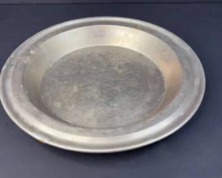 1950s No Drip Pie Pan with Juice Saver Rim