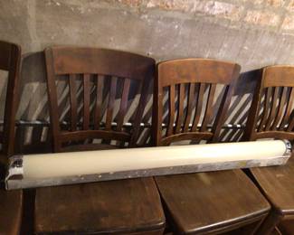 Vintage extra long light fixture. Working $65