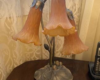 Lovely water Lily lamp with three art glass shades