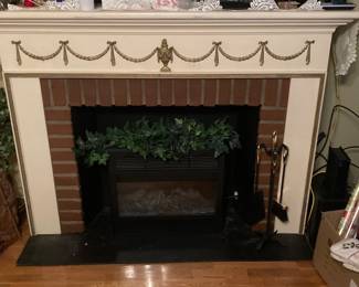 Fireplace mantel