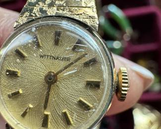 vintage Wittnauer Geneve Swiss ladies