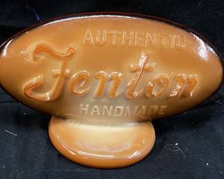 1982 FENTON F.A.G.C.A. CHOCOLATE SLAG GLASS LOGO FENTON ART GLASS COLLECTORS OF AMERICA, 5in L