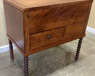 ANTIQUE SOUTHERN SHERATON CHERRY LIFT TOP SUGAR CHEST WITH HAND TURNED LEGS, LATE 1800s TENNESSEE OR KENTUCKY NO SHIPPING PICKUP ONLY