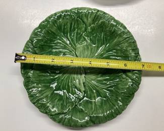  PORCELAIN CABBAGE PLATES SET OF 8 7 INCHES