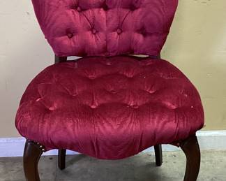 FRENCH PROVINCIAL STYLE RED TUFTED PARLOR CHAIR 34in H NO SHIPPING PICKUP ONLY