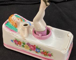 VTG. NAUGHTY NODDER ASHTRAY MADE IN JAPAN