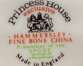 HAMMERSLEY ENGLAND WINDSOR ROSE PRINCESS HOUSE COFFEE POT, SUGAR, & CREAMER SET